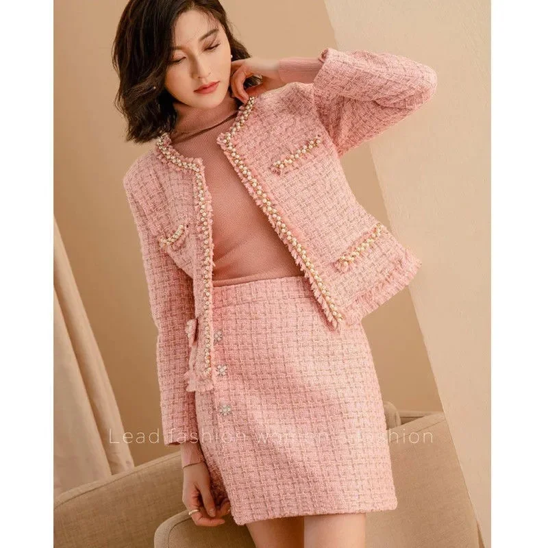 Autumn Winter Women Plaid Short Set Pink White Slim Tweed Jacket + Half Skirt Female Two-Piece Suits with Pearls