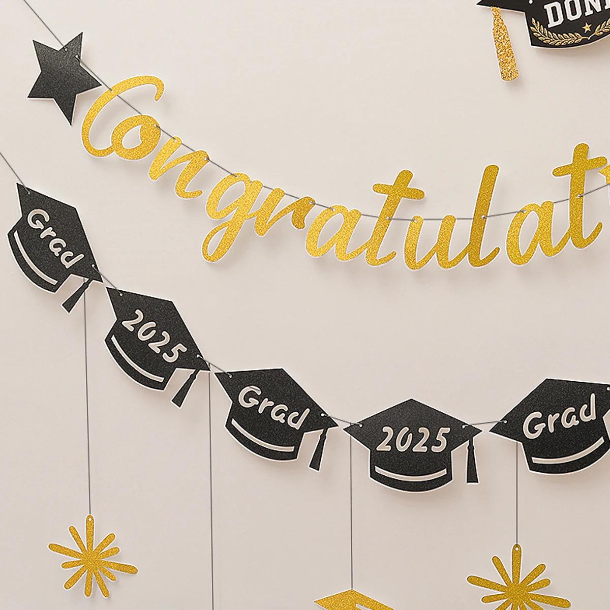 2025 درجة الاحتفال حفلة التخرج الديكور الذهب الأسود العلم راية قلادة حائط الخلفية ترتيب التصوير الدعائم #5