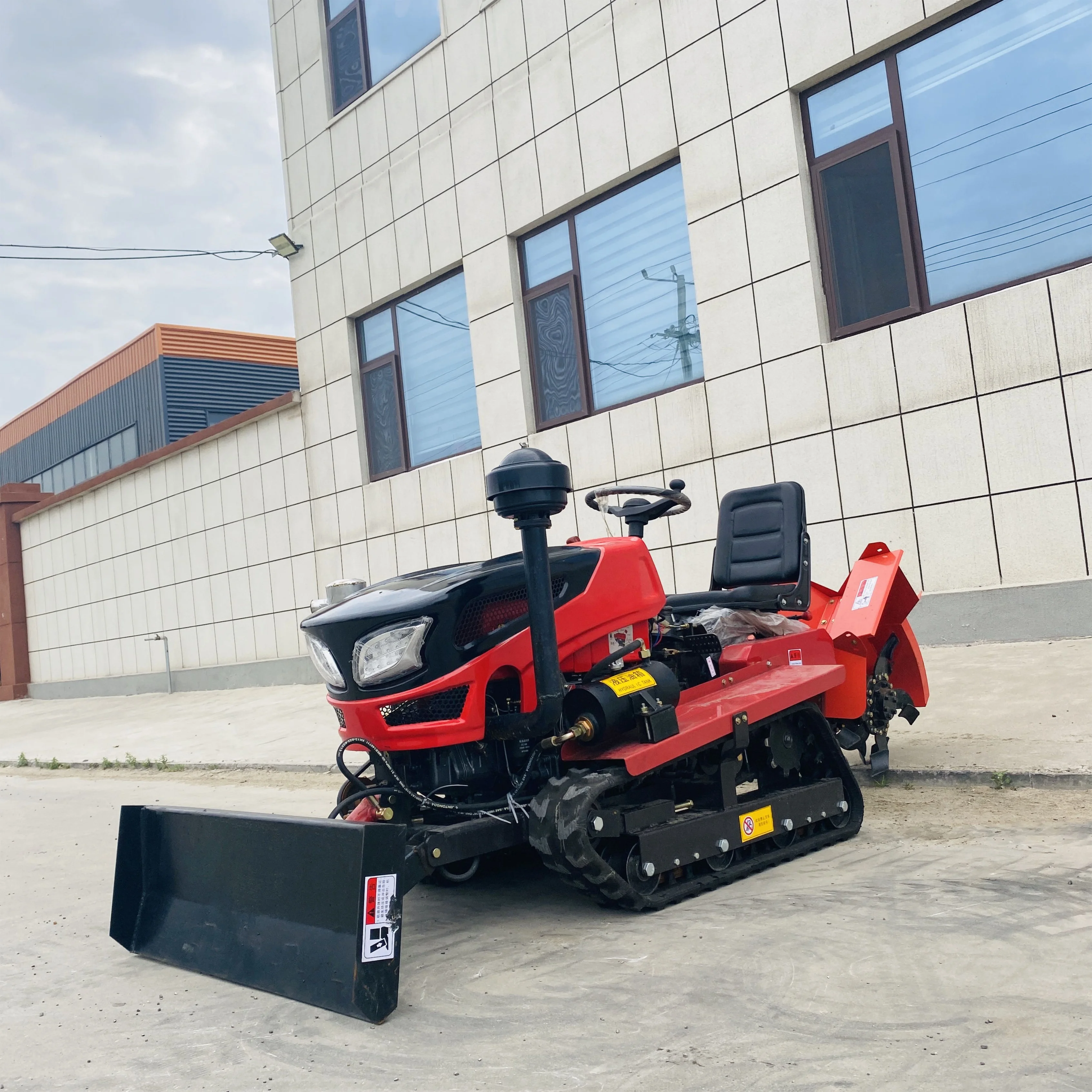 Rubber Track Crawler Tractor Crawler Cultivator Agriculture Easy to Control Cultivator Tiller  for Dry Land Hill Paddy Field