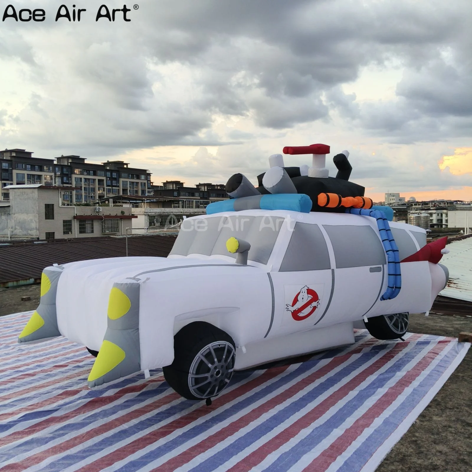 

Giant Inflatable Car Model Fun Advertising Inflatable Vehicle Prop for Events, Exhibitions & Outdoor Displays