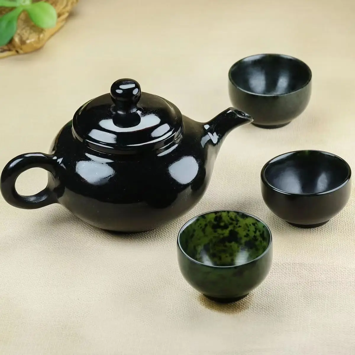 

Natural Jade Tea Set Chinese Tea Ceremony Tibetan Medicine King Stone Magnetic Jade Kung Fu Teaset Gift Health Gongfu Teaware