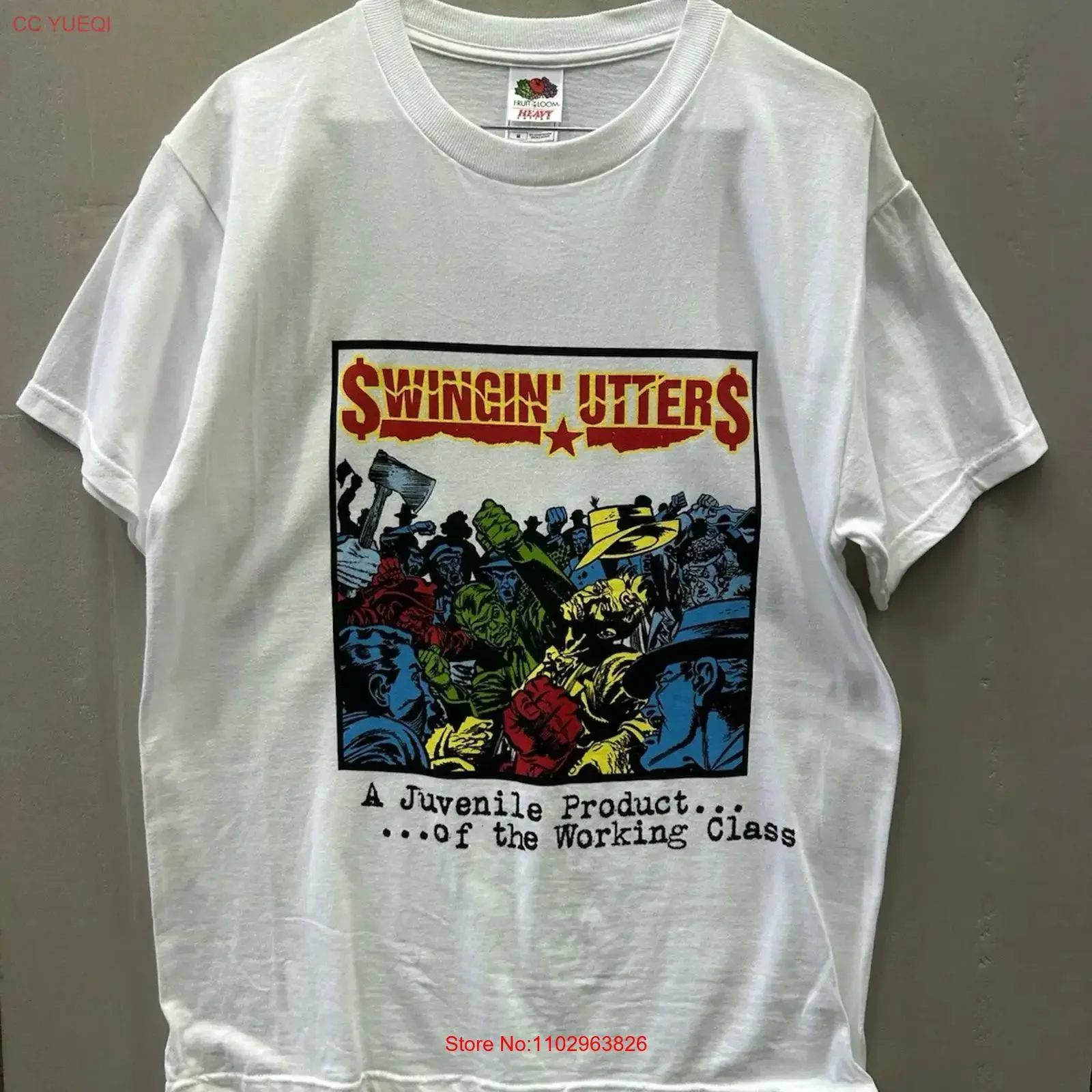 Camiseta Vintage Swingin Utters A Juvenile Product Of The Working Class, talla mediana, estilo vintage, ropa de diseñador streetwear con efecto lavado.