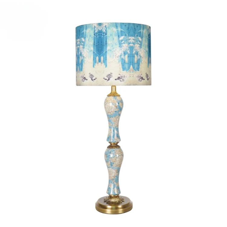 مصباح أرضي لإضاءة الأرضية مصباح أرضي من السيراميك النحاسي لغرفة المعيشة