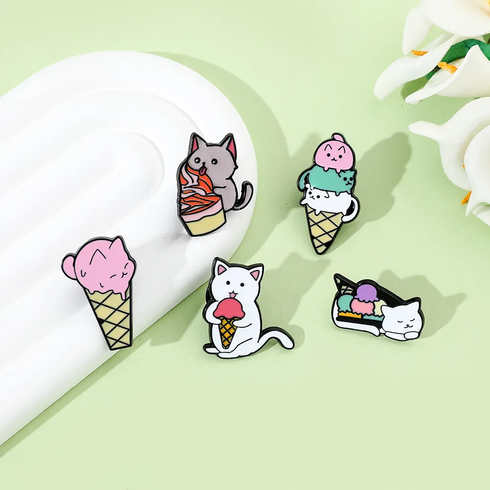 Kitten Series Brooch Cute Cartoon Animal Metal Badge Small Jewelry Gift Wholesale Cap Pin Hat Pins for Caps Backpack Accessories