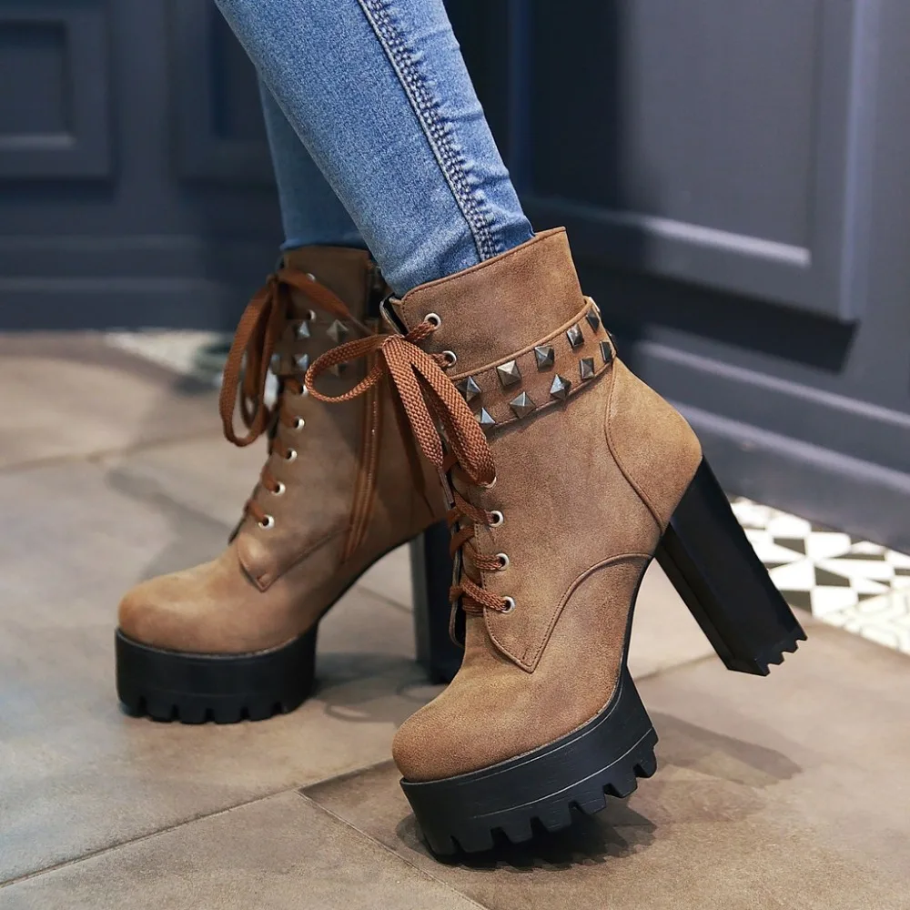 Fashion Women Ankle Boots Platform Punk Heeled Motorcycle Boot Sexy Buckle Rivets Black PU Leather Short Shoes Woman Big Size 48