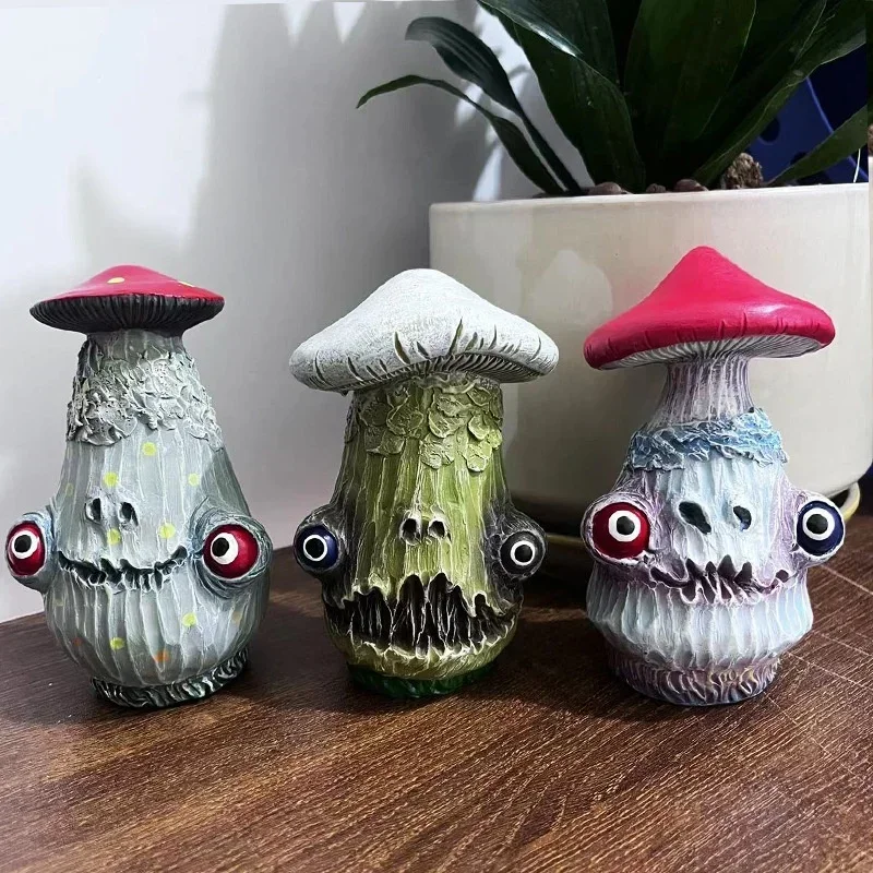 

New Halloween Creative Skull Mushroom Sculpture Monster Resin Crafts Home Garden Decorations Office Desktop Decorations