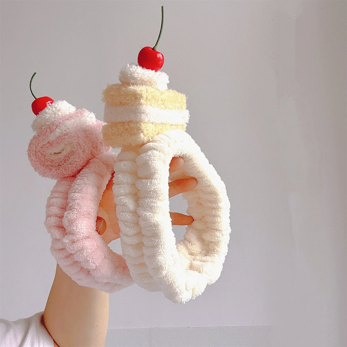 

Fun and cute dessert three-dimensional plush cake Swiss curl hair band Women's face band