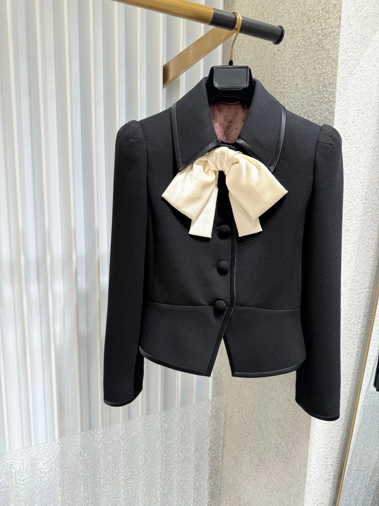 Tailored Coat Wool - ⁠ Giacca Elegante Nera 100% Lana