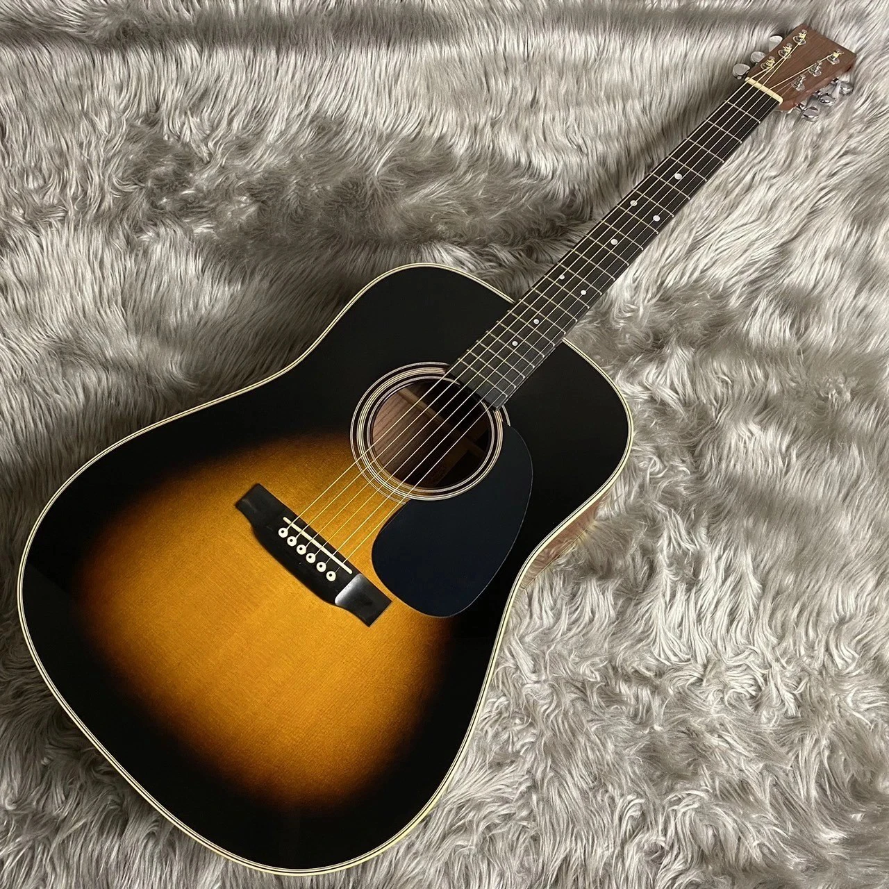 2025 venta caliente D 28 modificar la guitarra acústica Sunburst