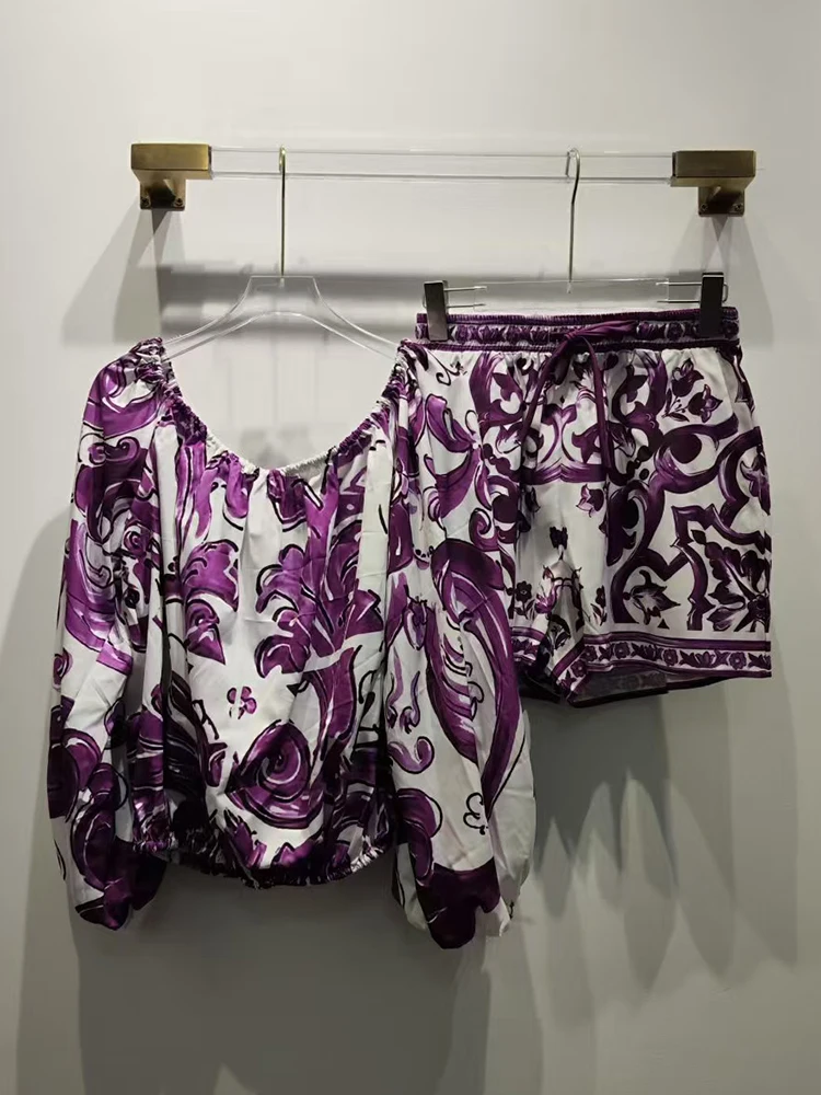 2025 ฤดูร้อนผู้หญิงRetroเรขาคณิตพิมพ์Halterสั้น 2 ชิ้นชุด + กางเกงขาสั้นสายรัดแฟชั่นชุด