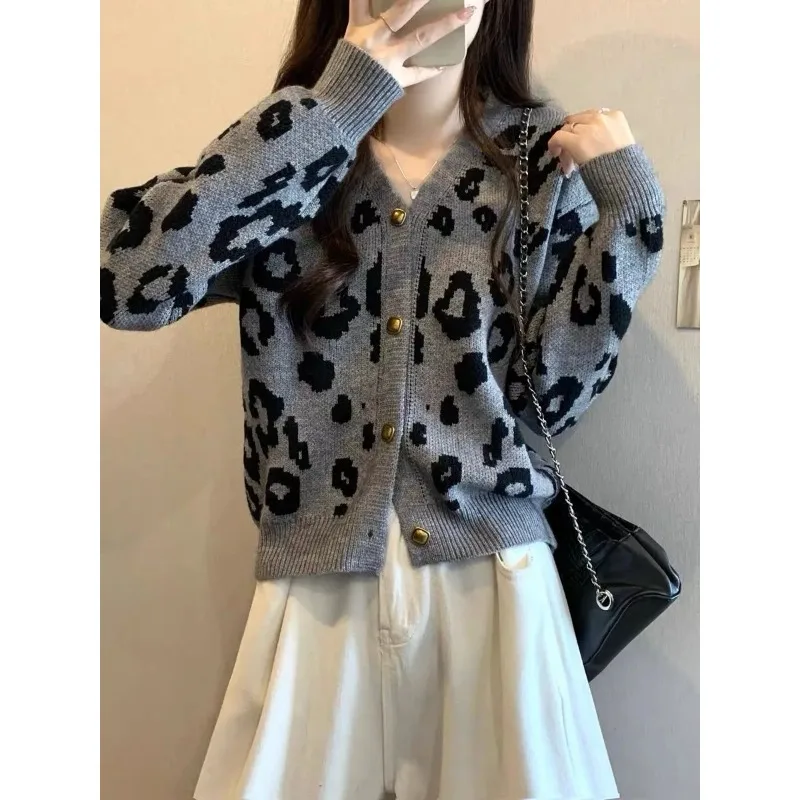 ليوبارد طباعة الخامس الرقبة محبوك سترة سترة سترة المرأة ربيع الخريف سترة قصيرة أعلى #3