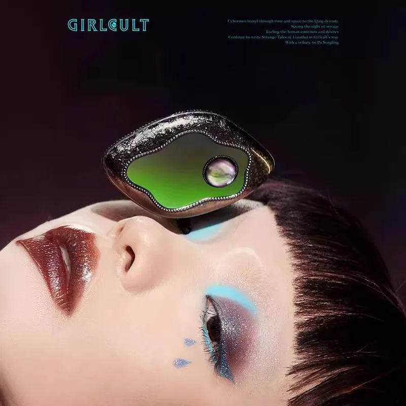 Girlcult Set trucco Fard in polvere Crema Rossetto opaco Rossetto glitter Ombretto Vieni con borsa Kit tutto in uno