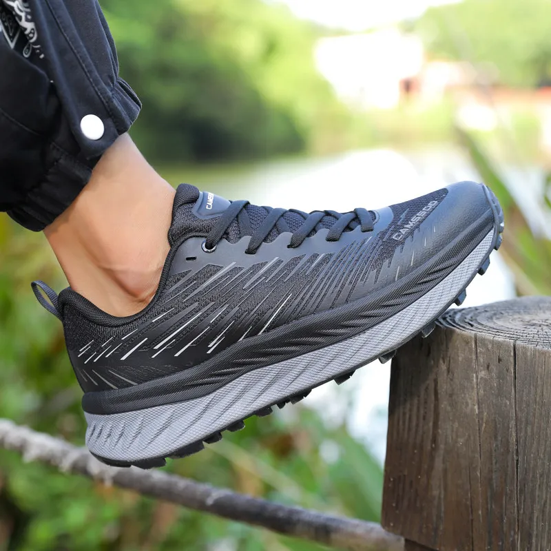 Men's Comfortable Anti-Slip Walking and Jogging Shoes Hiking Sports Shoes Mountaineering and Rock Climbing Sports Shoes