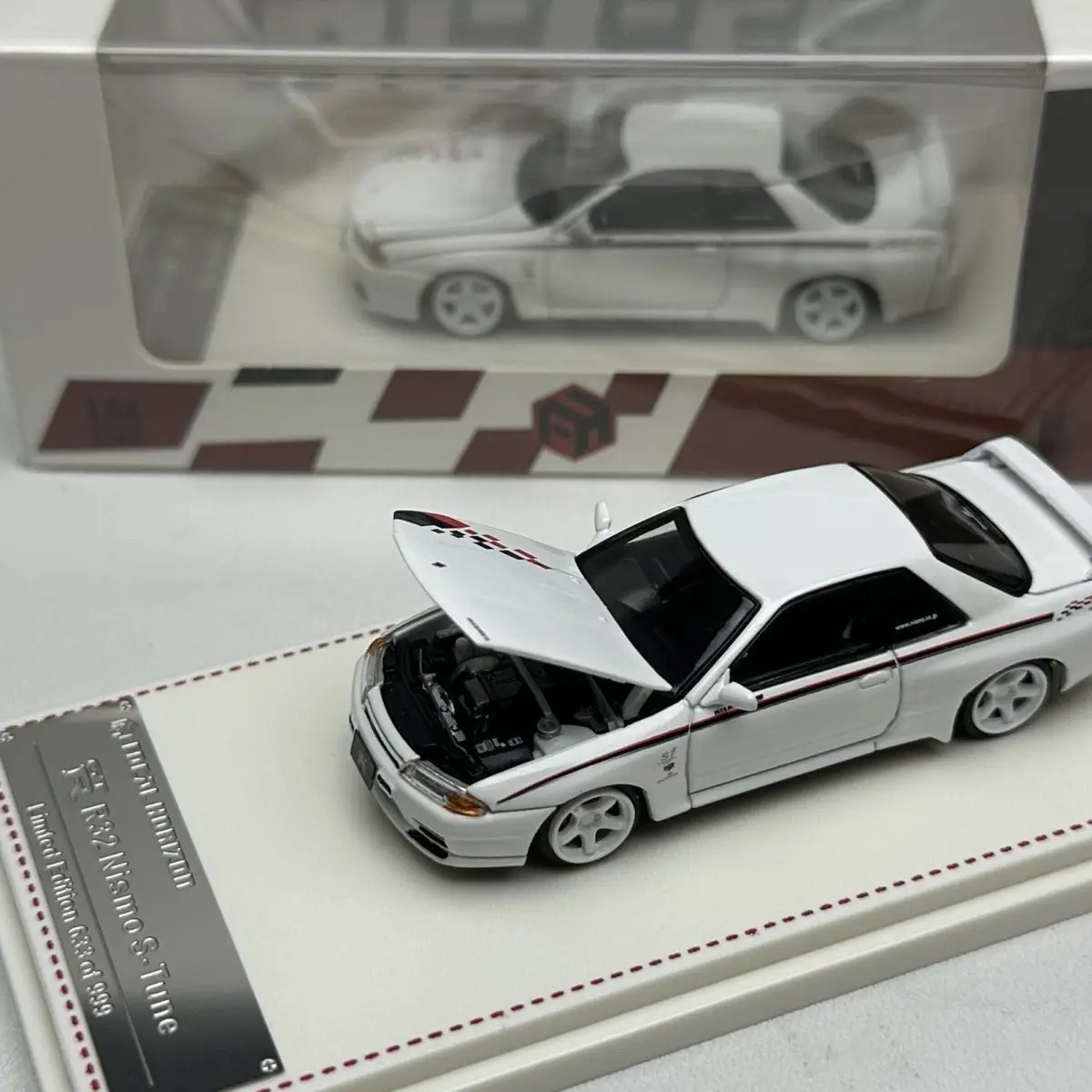 Focal Horizon 1:64 Fh Skyline Gtr R32 Alloy Car Model - AliExpress 26