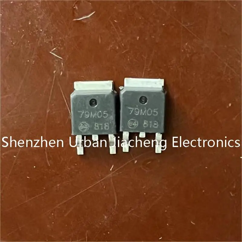 20PCS/LOT MC79M05CDT 7905 79M05 three-terminal regulator voltage regulator IC 5V SMD TO-252 Original New In Stock Free shipping