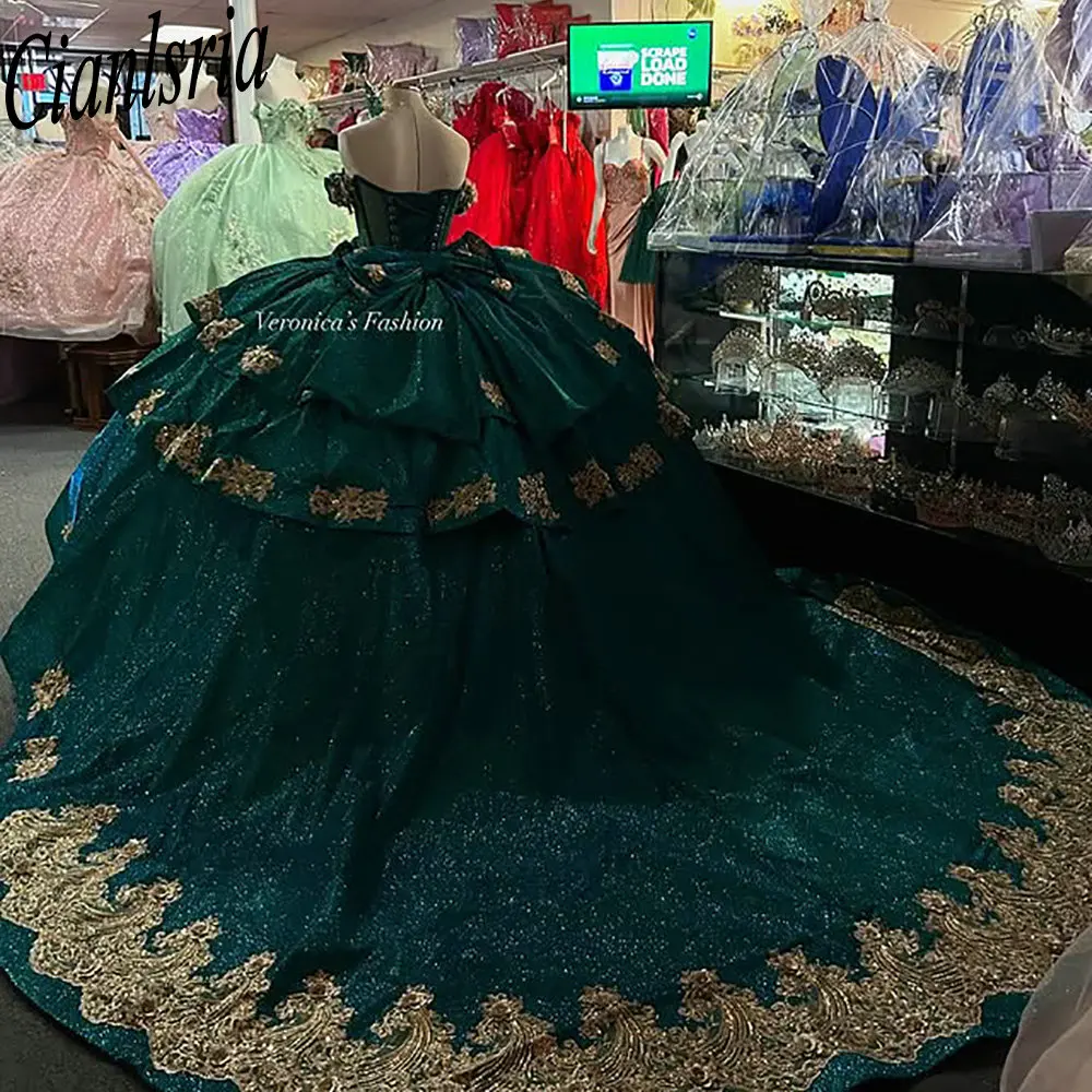 فساتين Quinceanera بكشكشة كريستالية لامعة باللون الأخضر الزمردي فستان حفلة مزين بالدانتيل الحلو 15 Años المكسيكي حسب الطلب