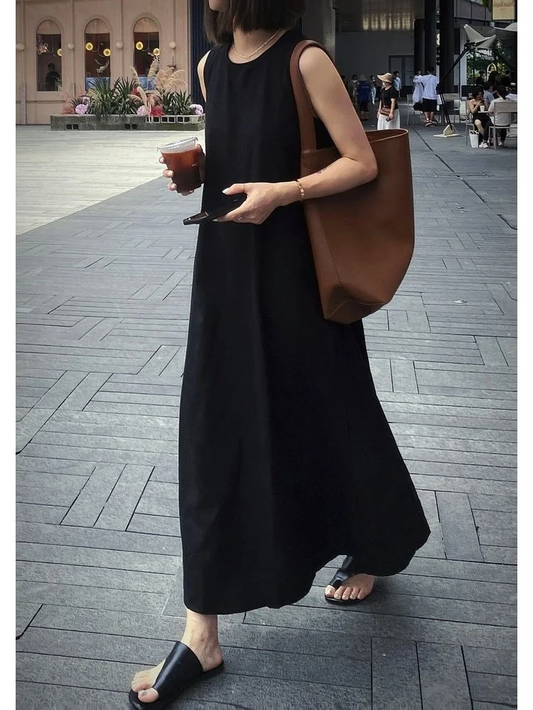 

Elegant Summer Vintage Hepburn Style Loose Black Dress Confidence Sleeveless Women's Clothing Korean Version Commute Style
