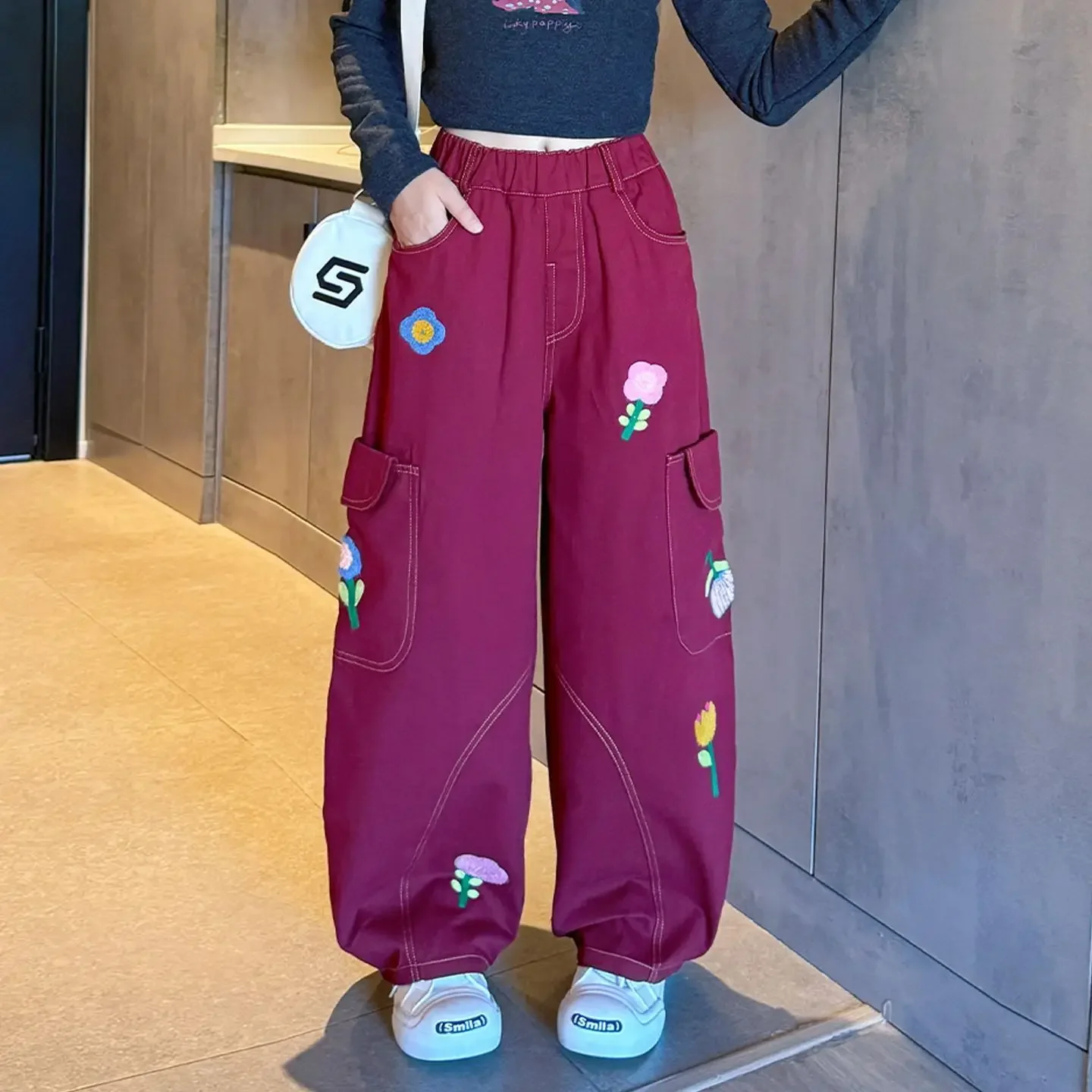 Vintage Floral Print Girls' Cargo Pants Burgundy Spring Middle School Workwear Slimming Versatile Trousers with Multiple Pockets