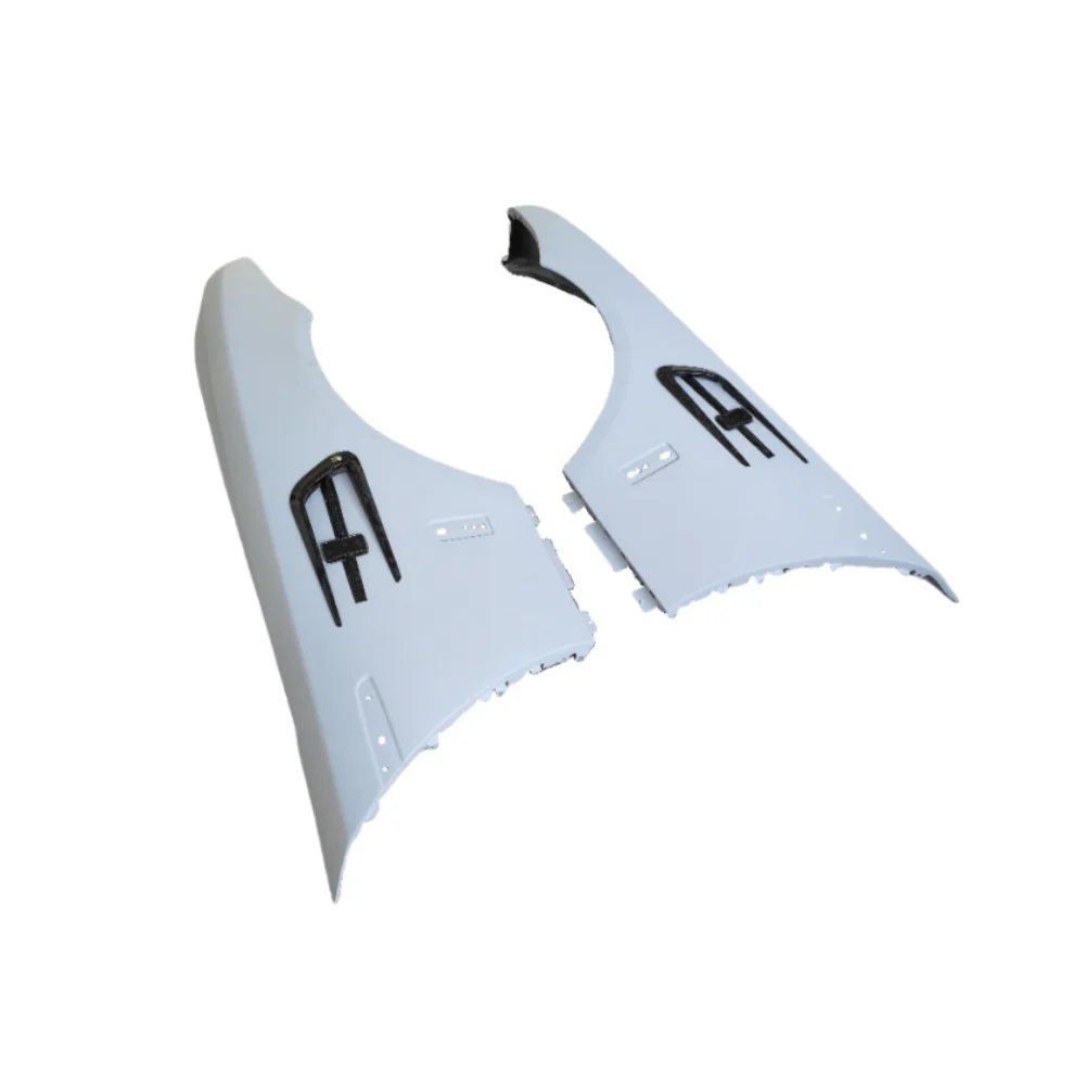 

Высококачественные кованые накладки на крылья из сухого карбона в стиле M для модификации Rolls Royce Phantom