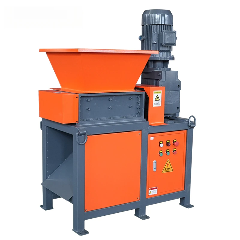 

Автоматический малогабаритный многофункциональный одновальный измельчитель для древесины и пластика