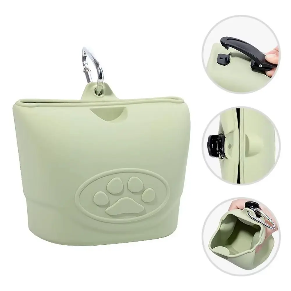 

Food-grade Silicone Pet Feeding Bags Leak-proof with Carabiner Portable Pet Snack Pouch Large Capacity with Waist Clip