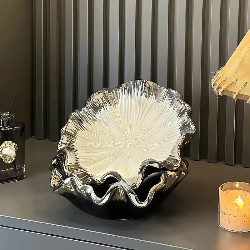 Light luxury leaf fruit tray, living room, home use, high-end ceramic, high-end exquisite, high aesthetic value, tea table, frui