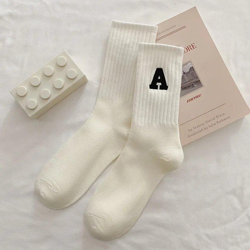 1 Pair Rib Knitted White Socks Women Autumn Winter Embroidered Letters Middle Tube Socks Female Streetwear Sporty Short Stocking