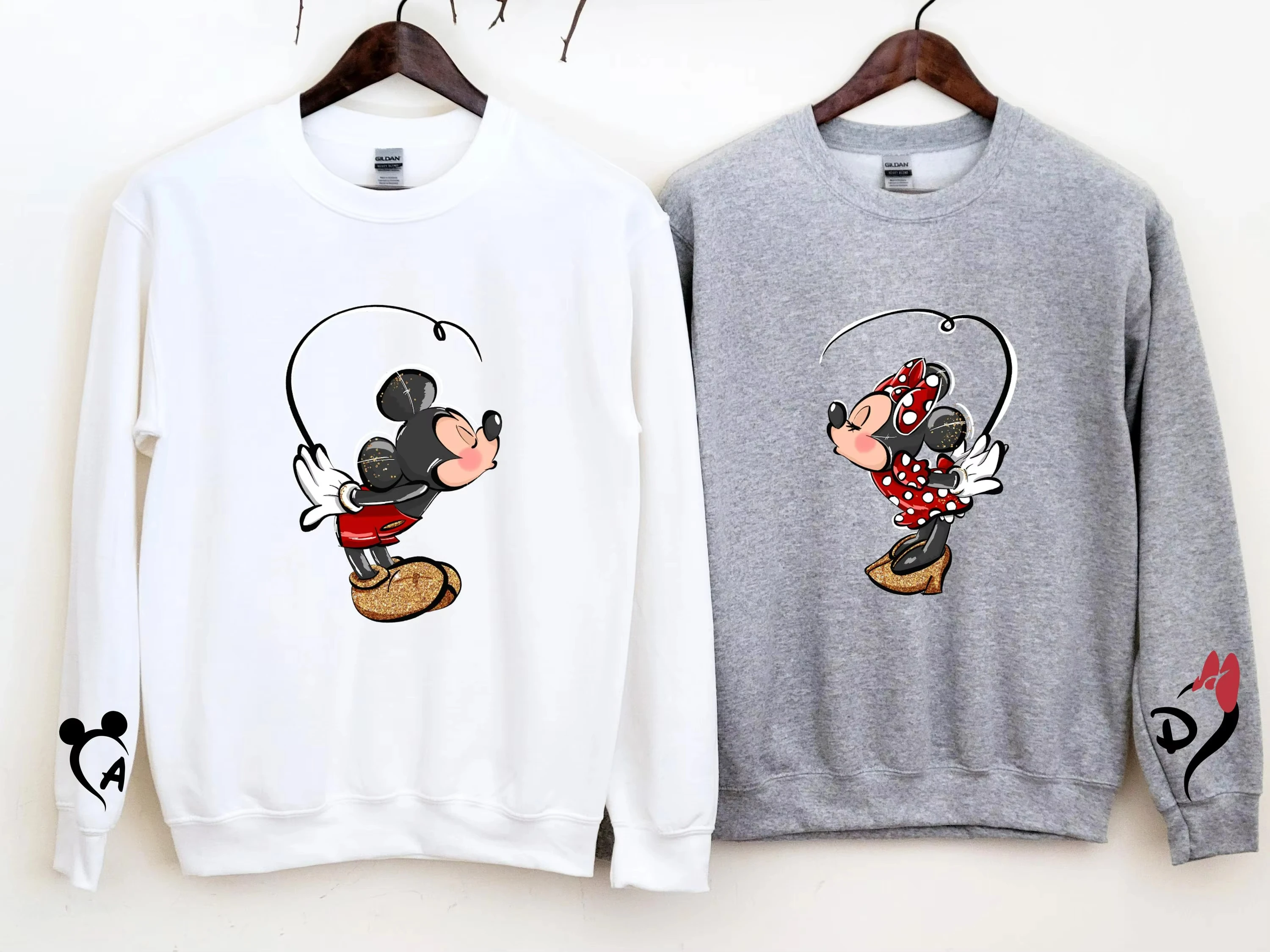 2026 outono e inverno de alta qualidade mickey e minnie moletom pulôver para homens e mulheres pulôver de manga comprida para casais