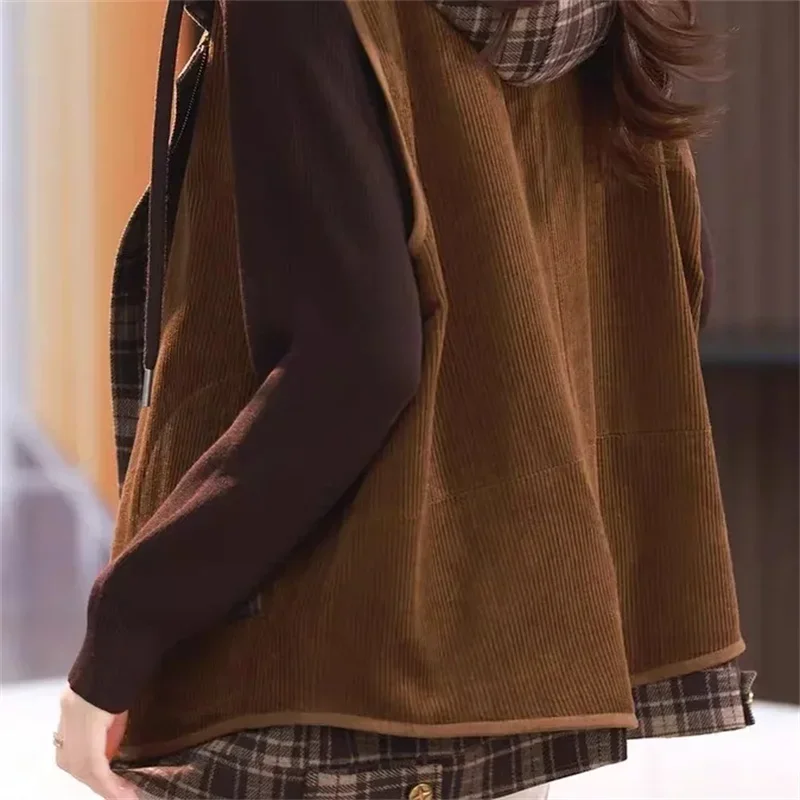 Spring Autumn Corduroy Vest Coat Women\'s New 2024 Loose Large Size Vests Jacke Khaki Brown Hooded Waistcoat Outwear Tops Female