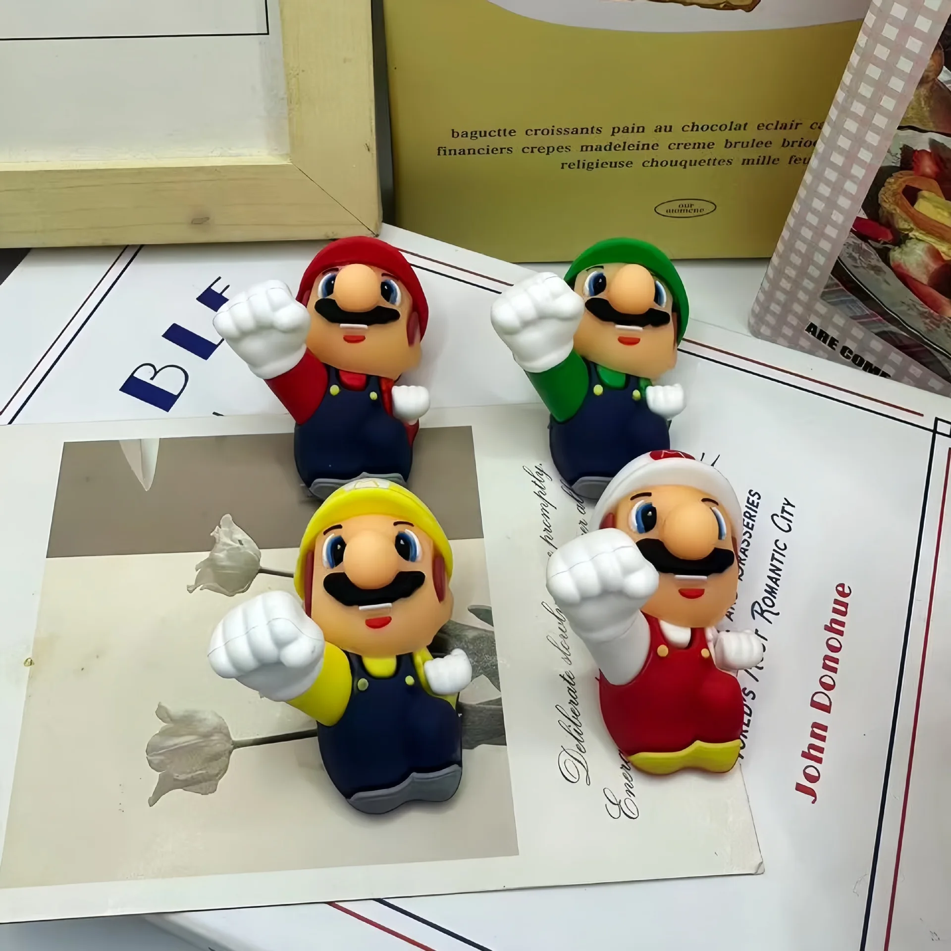 Game Super Mario Car Pendant Luigi Car Ornament Accessories Stickers Fashion Kawaii Adorable Toys Charm Gifts