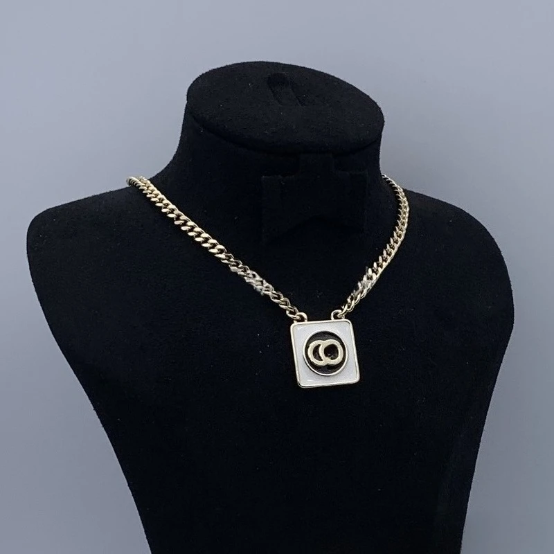 

Новинка 2025, роскошное ожерелье с надписью «Романтическая любовь», кулон «Солодкое дыхание», подходит для подарков