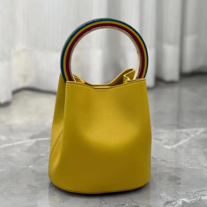 Borsa a secchiello in pelle di grande capacità di moda per le donne Design di lusso borse in pelle bovina di alta qualità borsa da pranzo elegante