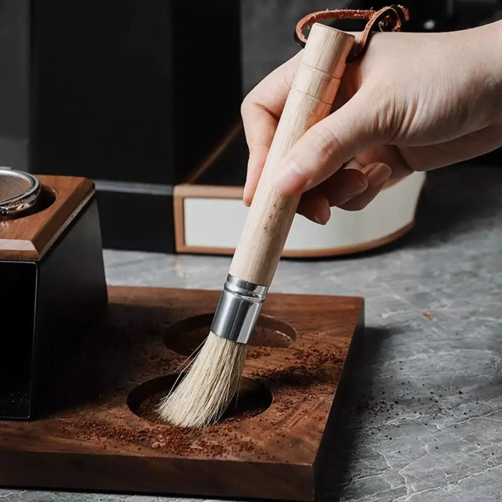 

Wood Handle Coffee Grinder Cleaning Brush Vintage Profession Pig Bristle Brush Natural Soft Coffee Powder Brush Coffee Shop