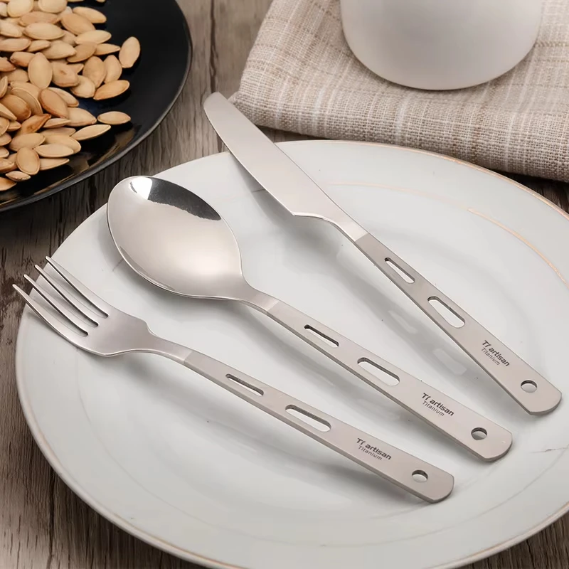 Tiartisan Titan 3-in-1 Besteckset für Outdoor und Reisen, Tragbares Gabel-Löffel-Messer-Set, Leichtes Camping-Besteckkit