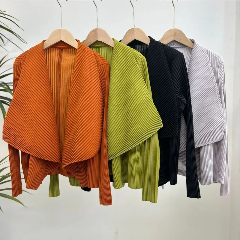 Miyake Pleated 2024 Irregular Design Short Coat Cardigan Autumn New Fashion Casual Buckle Top Coat Cropped Cardigan