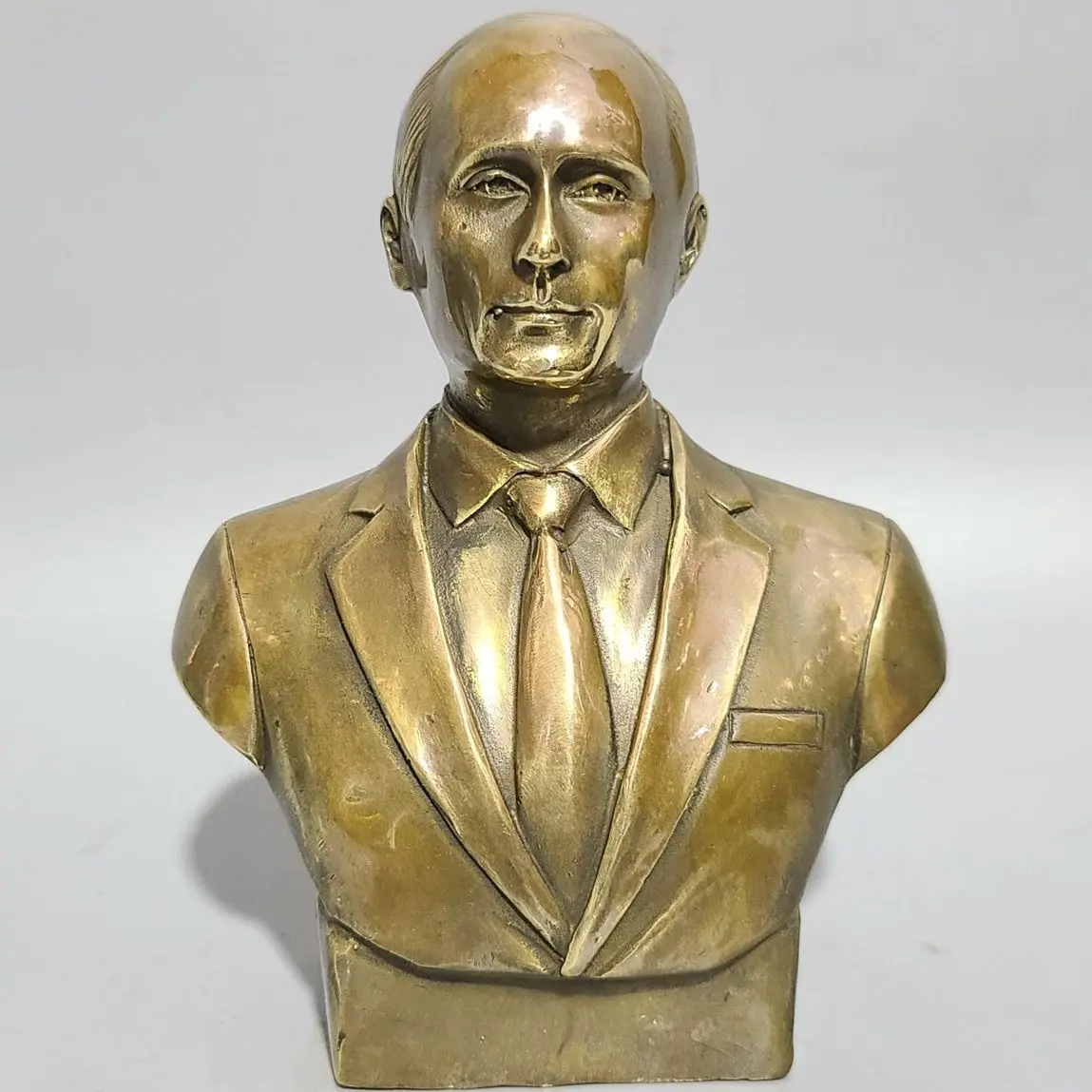 

Putin President Statue Home Decor Figure Sculpture Crafts Brass Putin President Decor Statue Home Decoration