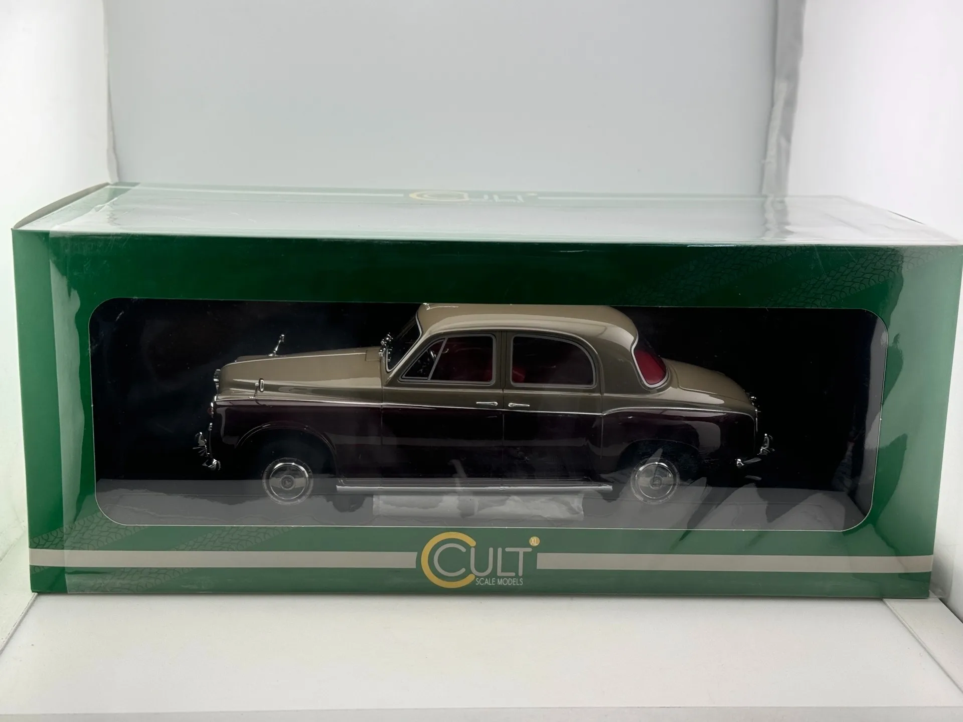 

"Разбитое окно" тюст культовый масштаб 1/18 Rover 110 P4 бордовая модель автомобиля Коллекционная игрушка в подарок сувенир дисплей орнамент