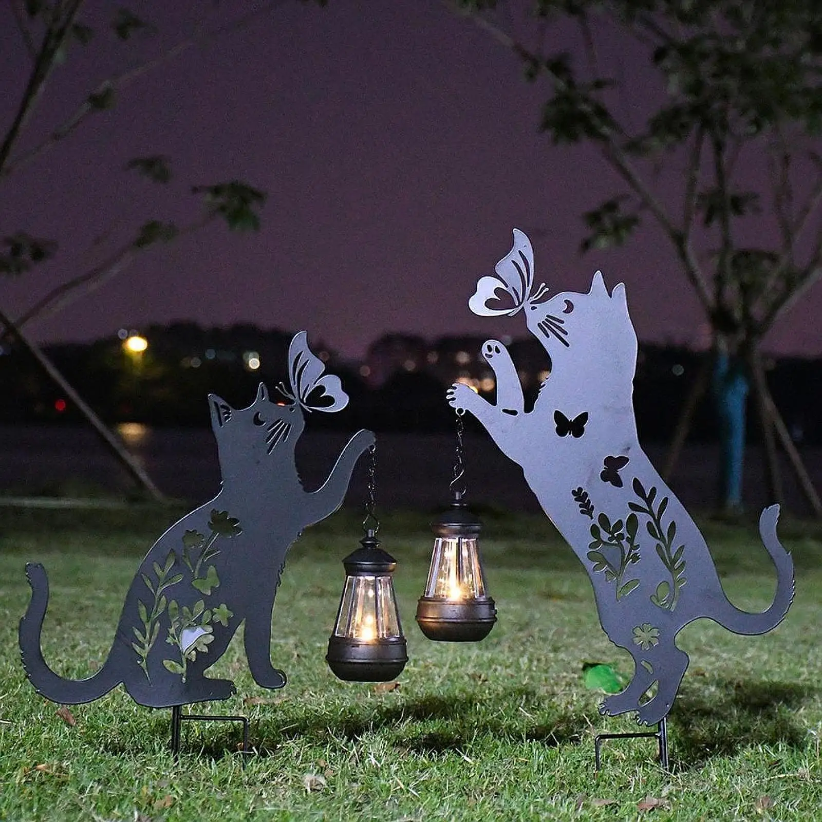 

Garden Solar Cat Lamp Decoration Balcony Christmas Cat Figurine with Lantern