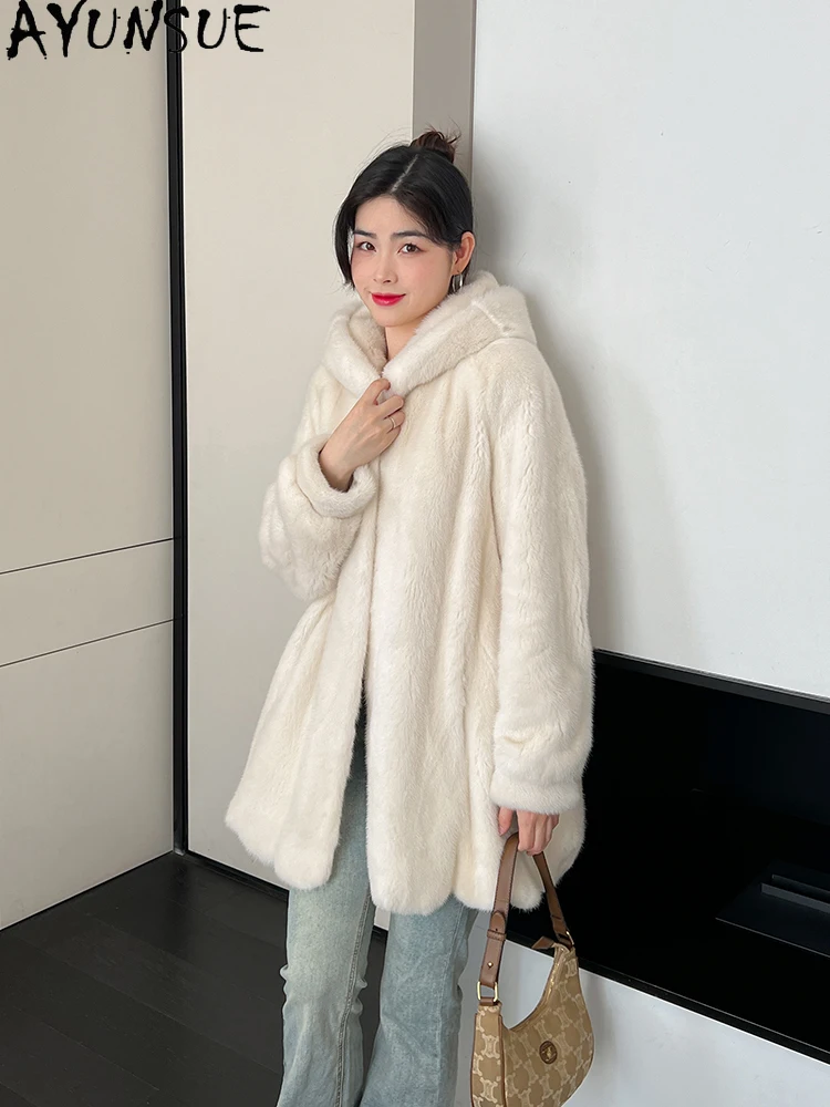 เสื้อโค้ทขนมิงค์กำมะหยี่ธรรมชาติ AYUNSUE เสื้อโค้ทขนมิงค์เต็มตัวมีฮู้ดสำหรับผู้หญิง เสื้อผ้าคุณภาพสูง เสื้อโค้ทฤดูหนาว 2025 Abrigo Mujer