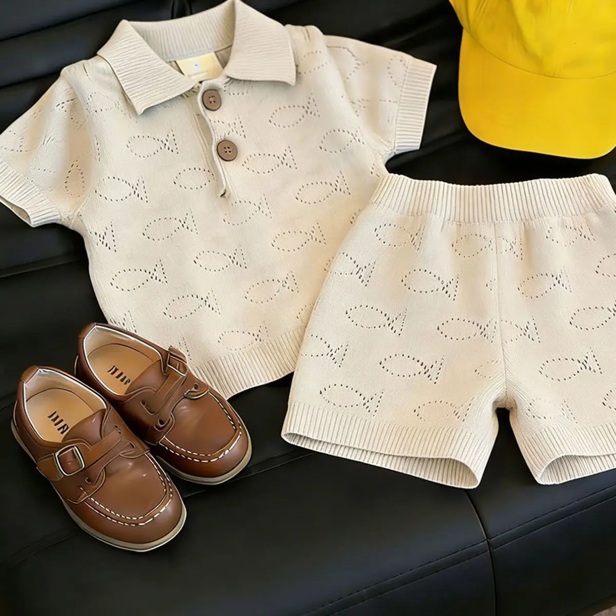 Korean version boy 26 summer new item light gray hollow fish thin short sleeved knitted shirt children's shorts