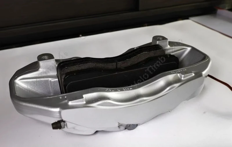 Genuine Original Parts Right Front Caliper Silver for Portofino California 297307 High Quality Precision Crafted