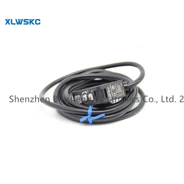 

Brand new large quantity in stock E3T-ST32 photoelectric switch