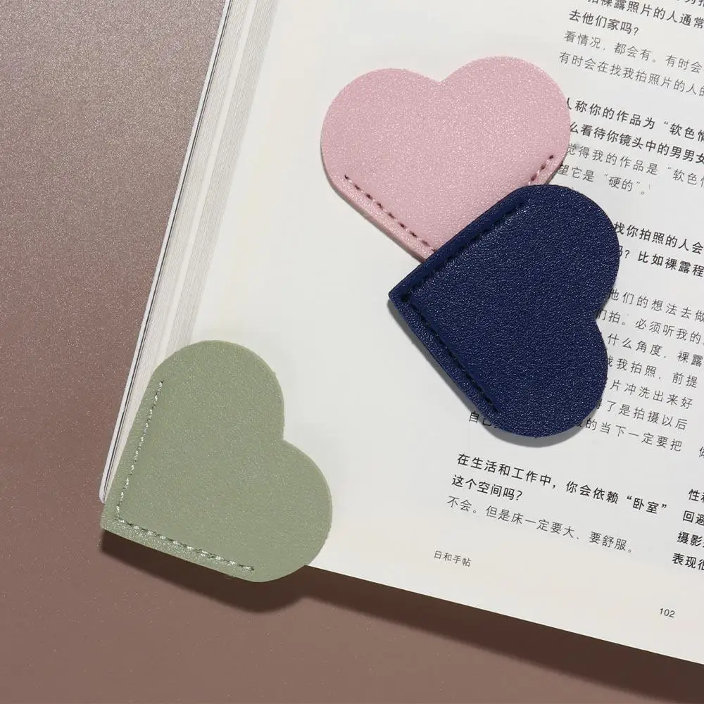 Portable Heart-shaped Corner Page Marker Multicolor Handmade Leather Bookmark Book Decorative Simple Book Page Marker Books