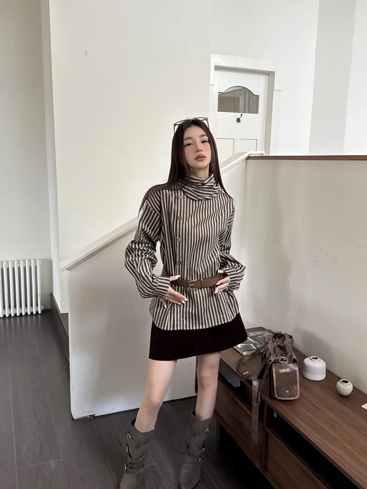 Retro Striped Shirt With Women'S Spring And Autumn Slanted Placket Design, Corduroy Loose Long Sleeved Top