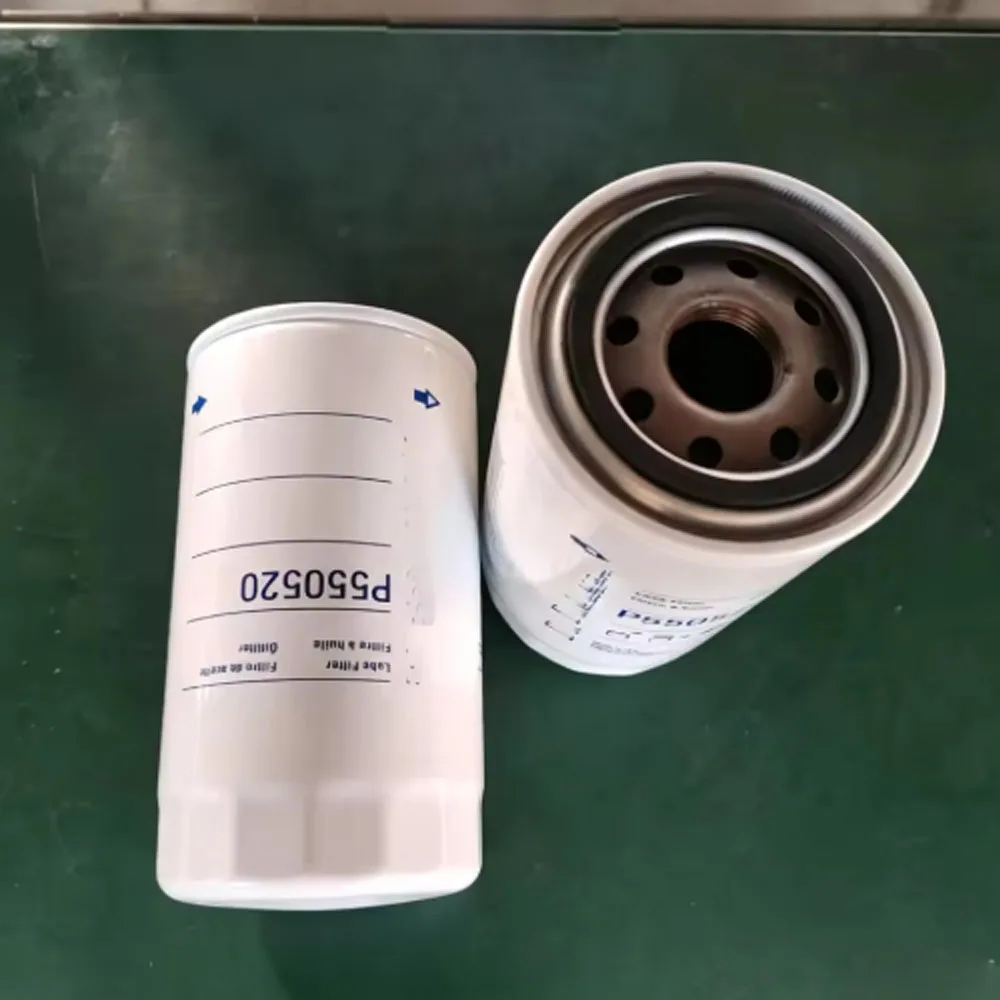 P550520 Oil Filter  Compatible with CASE For DAF For IVECO For KOMATSU For NEW HOLLAND For NISSAN For SCANIA Replace LF16015 W95