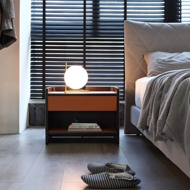Comodino minimalista in pelle di sella Tavolino portaoggetti per camera da letto Comodino dal design semplice per soggiorno