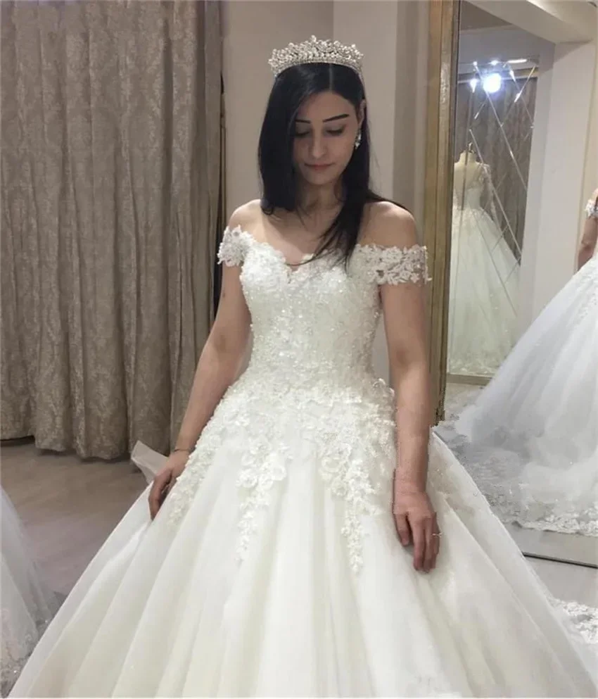 

Customized Princess Ball Gown Lace Wedding Dress Lace Off Shoulder Plus Size White Puffy Tulle Wedding Gowns vestidos de novia