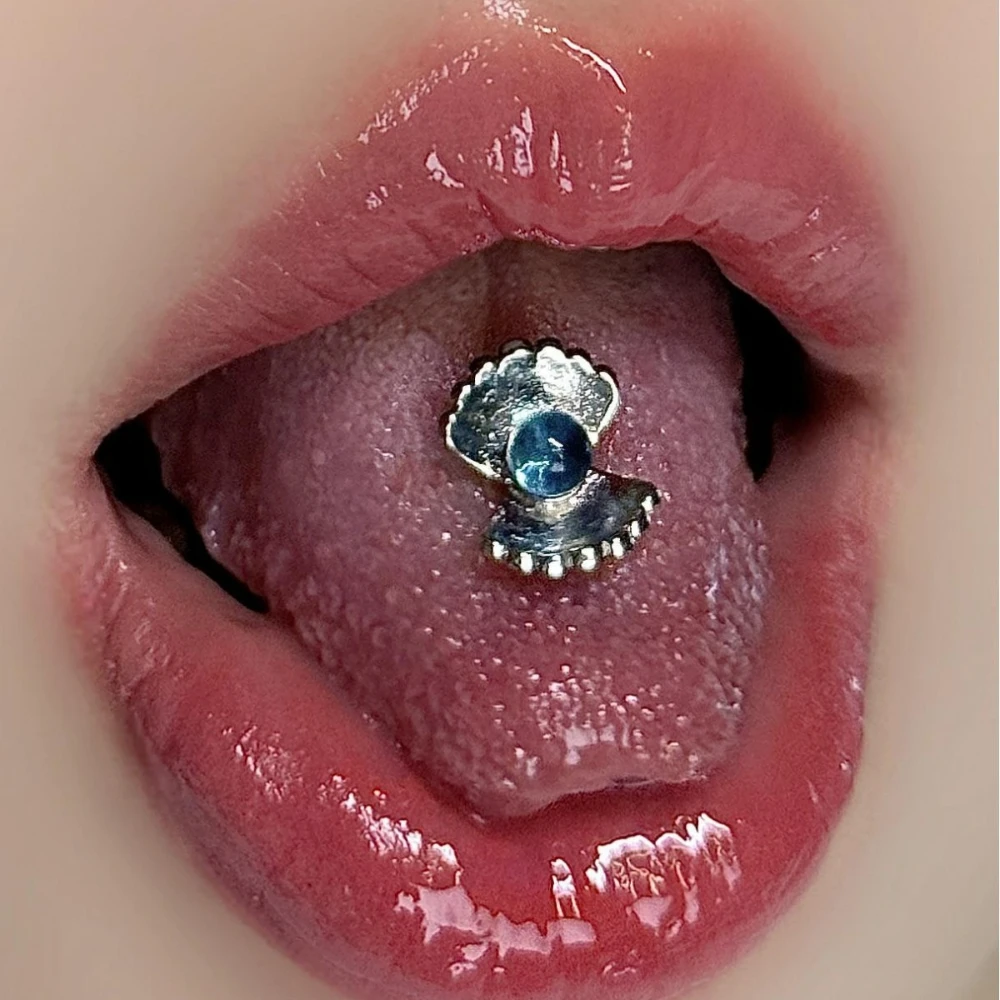 2026 Unique Shell Tongue Ring Surgical Steel Tongue Barbell Aesthetic Mermaid Piercing Jewelry with Imitation Pearl for Women