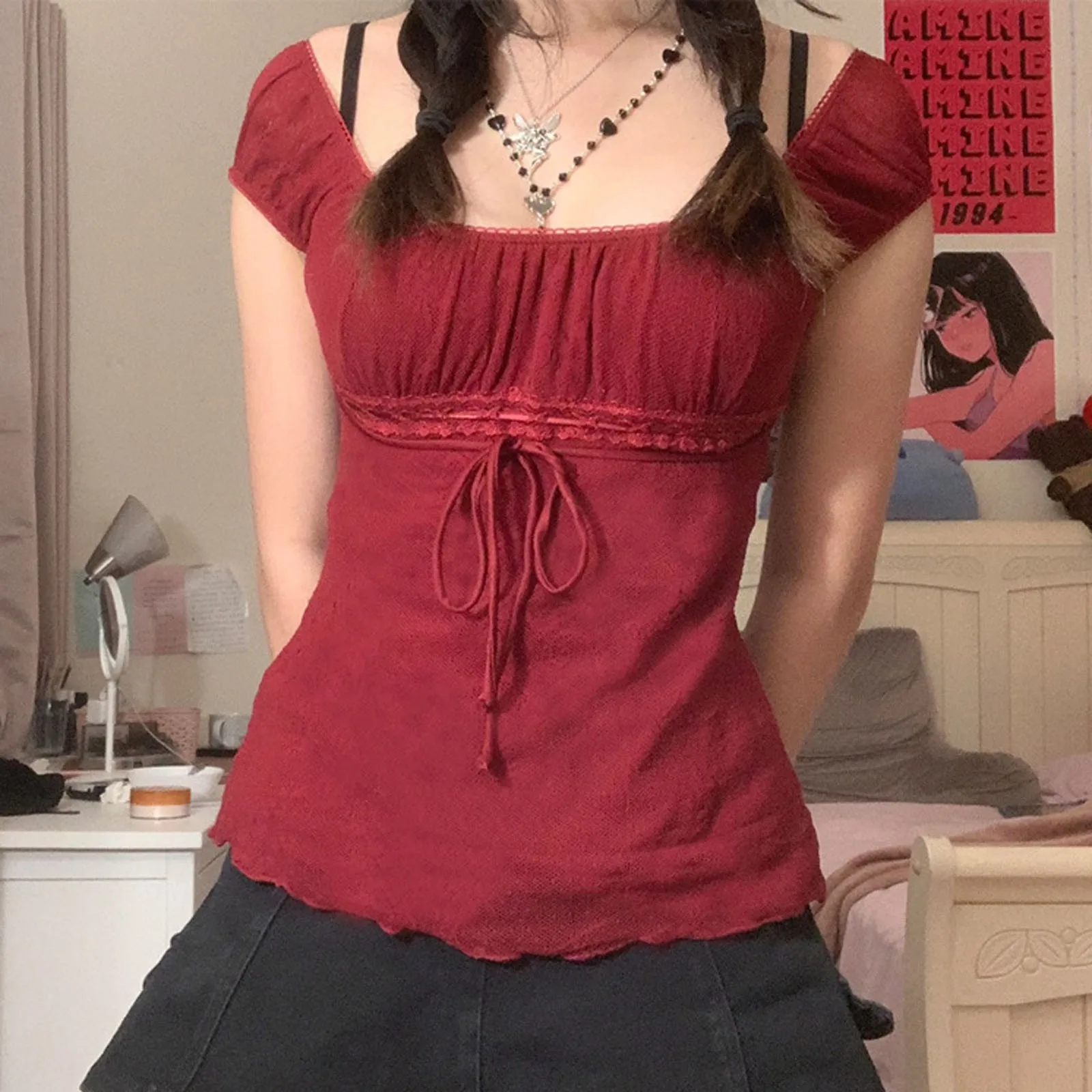 Y2K الملابس 2000s الجمالية بلوزات من الدانتيل أحمر أسود قبالة الكتف الرباط تي شيرت المرأة الجنية الجرونج المحاصيل القمم الحلو القوس تي شيرت #1