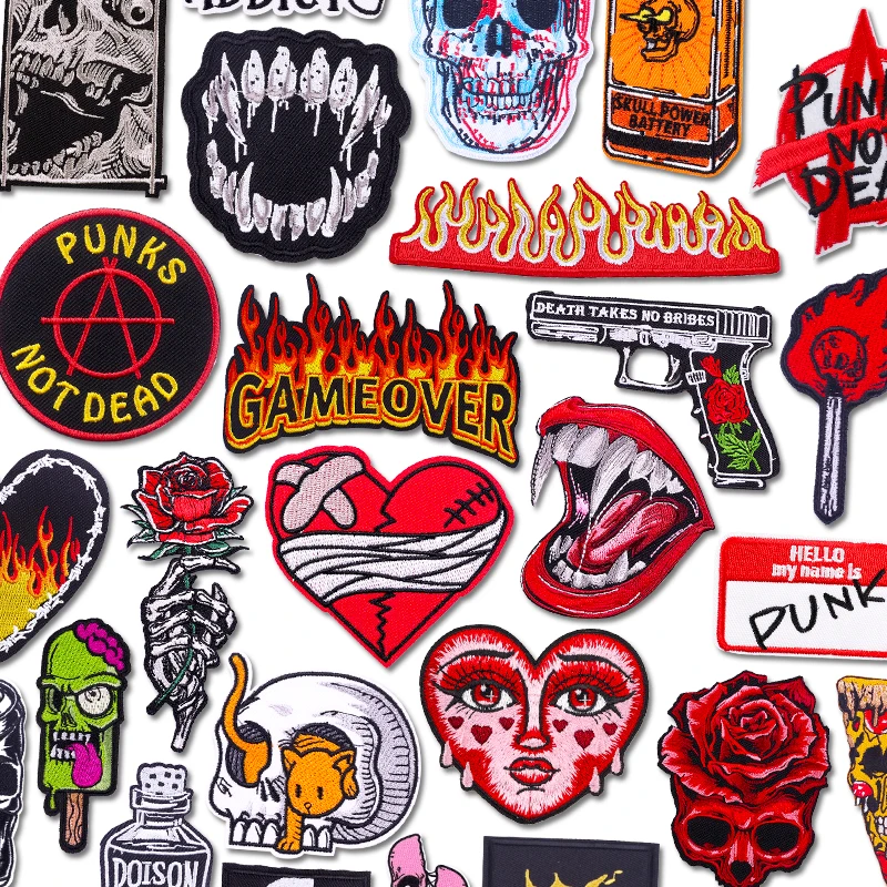 Parche táctico Game Over – Termoadhesivo bordado estilo punk horror - imagen 3
